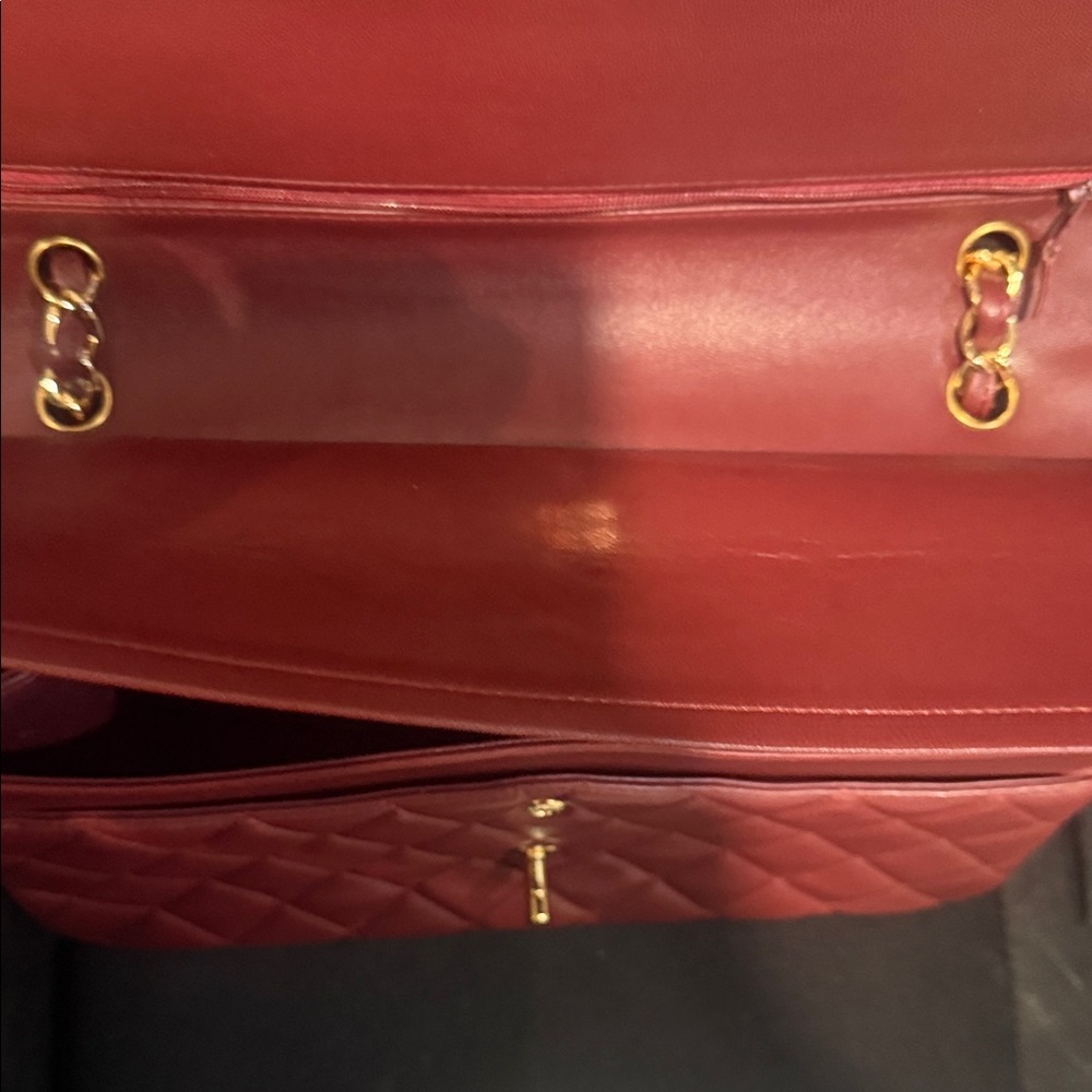 CHANEL Burgundy Quilted Shoulder Bag - Picture 11 of 15